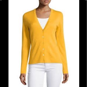 Brand new Isaac Mizrahi sweater